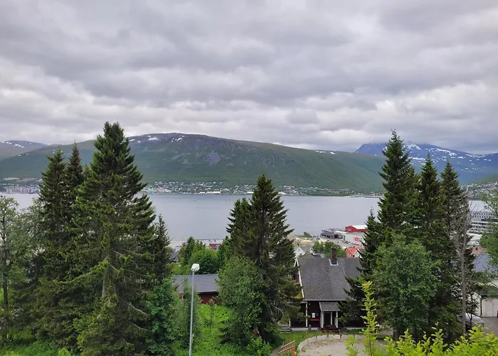 Explore Tromso Apartment With Four Bedrooms And Beautiful View
