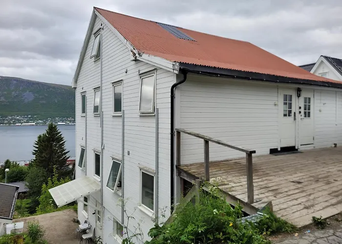 Explore Tromso Apartment With Four Bedrooms And Beautiful View