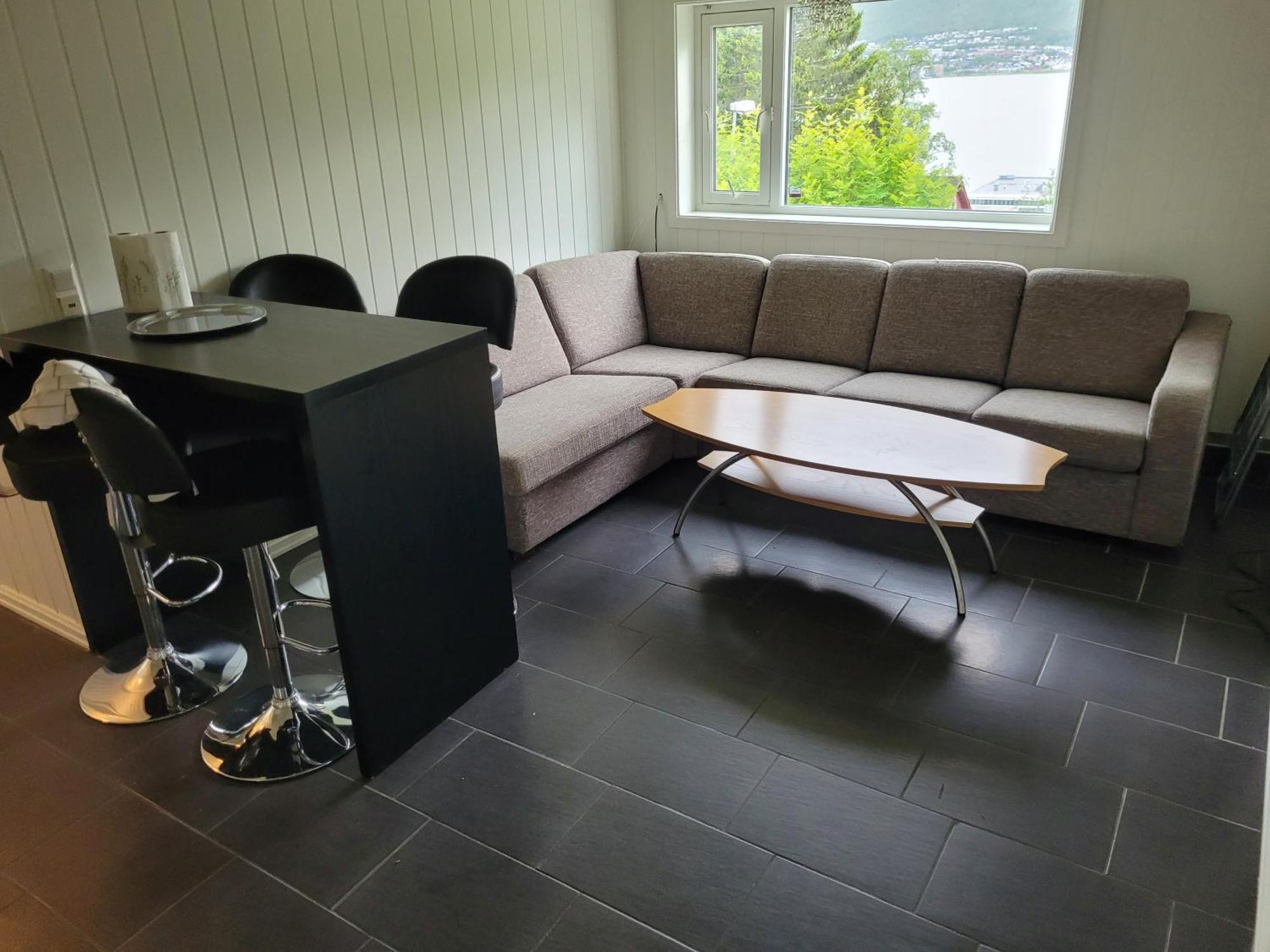 Apartment Explore With Four Bedrooms And Beautiful View *